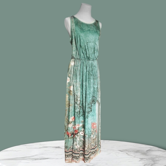 🆕️Enchanting Boho Midi Dress | Green Floral Sleeveless with Thigh Slit 🌸🌿💃 - Picture 12 of 16